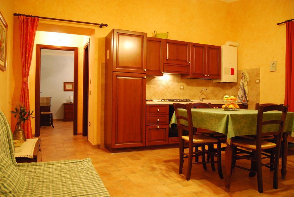 הוילה Giano dellʼUmbria Agriturismo Rustichino מראה חיצוני תמונה