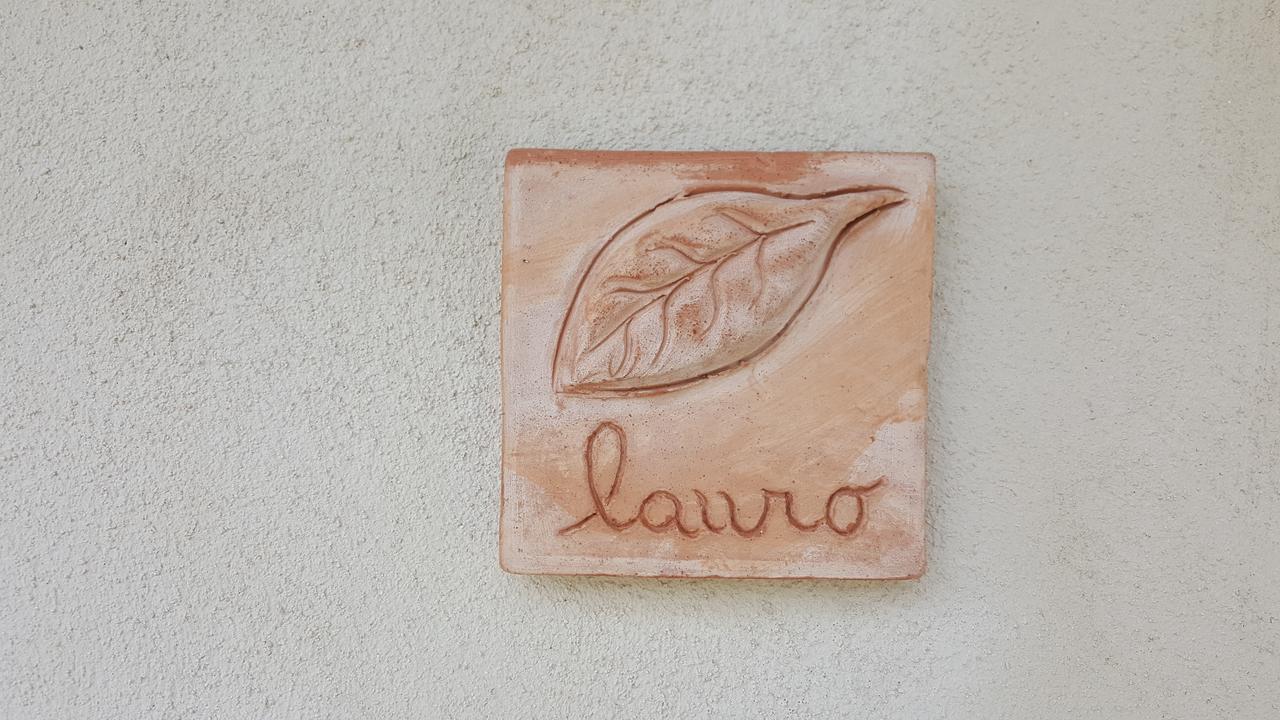 הוילה Giano dellʼUmbria Agriturismo Rustichino מראה חיצוני תמונה
